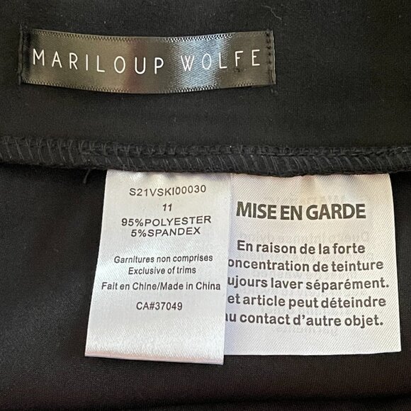 Black mini skirt soft velour buckle detailing size 11 - Picture 6 of 7